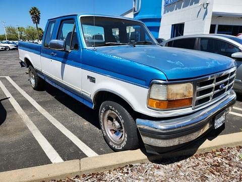 1 image of 1995 Ford F-150 XL